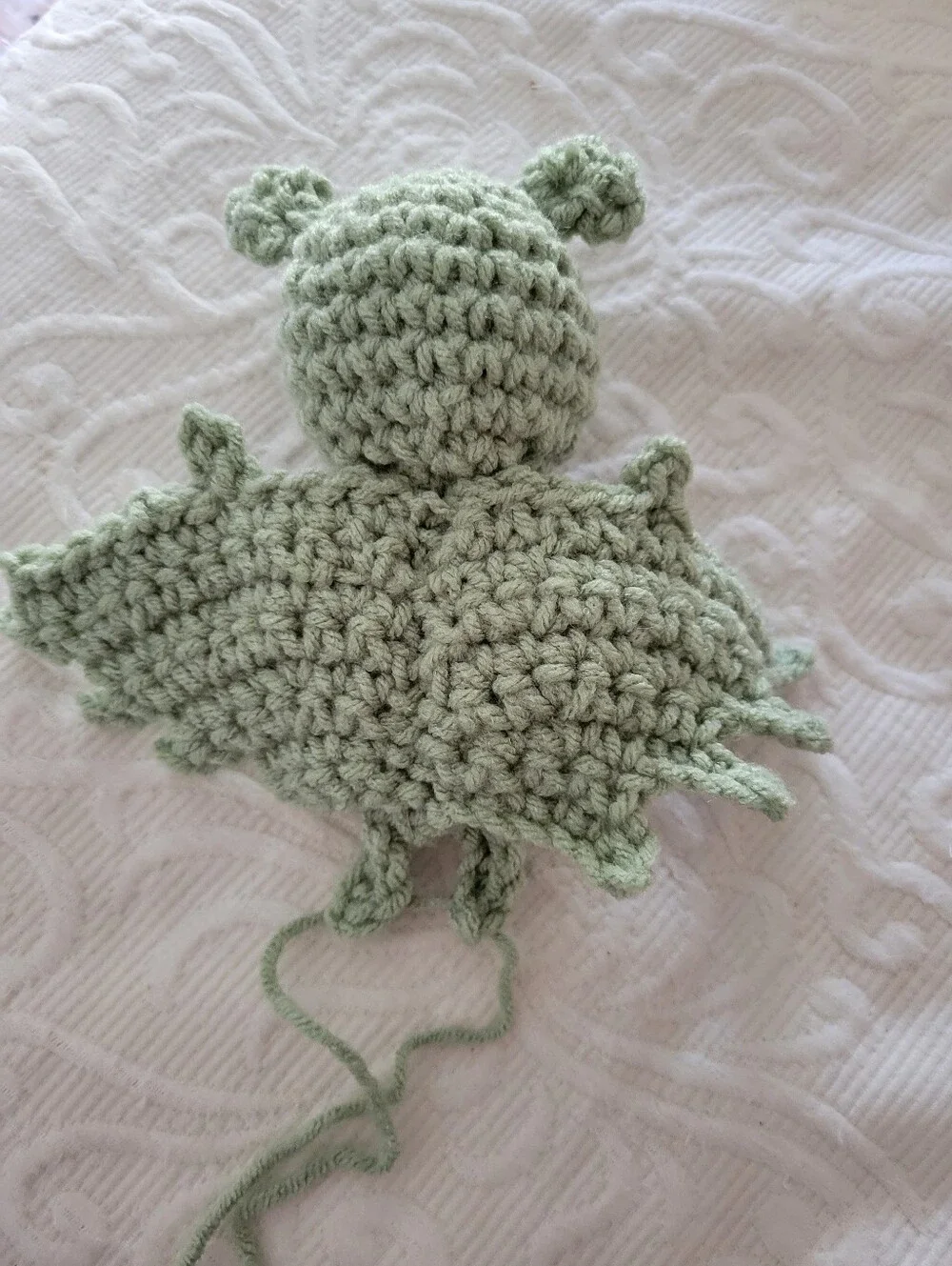 Halloween Green Bat Dangler Spooky Sweet Shabby Decor Holiday Car House Crochet